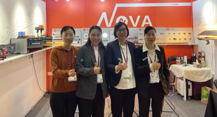 Automechanika Shanghai मा चेतावनी प्रकाश निर्माता NOVA